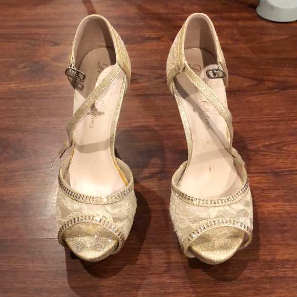 Heels - Picture 1 of 4